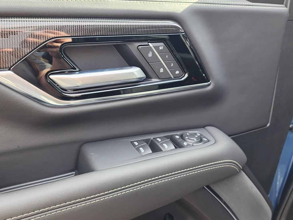 new 2026 GMC Yukon XL car, priced at $81,575