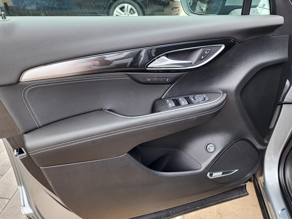 new 2025 Buick Envision car, priced at $38,040
