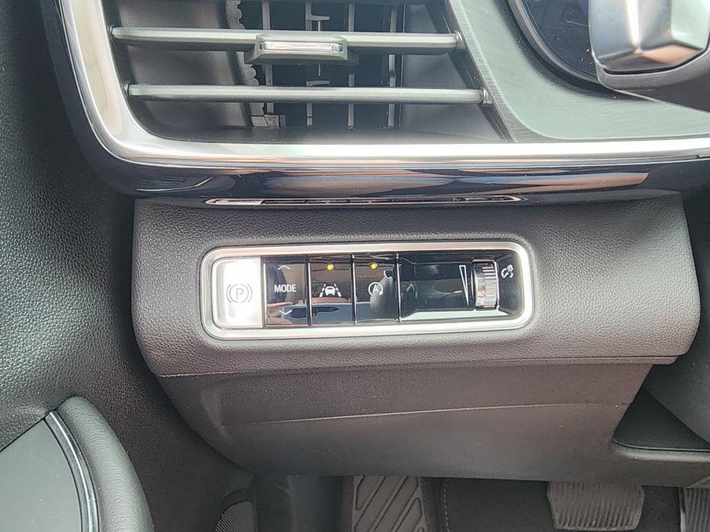 new 2025 Buick Envision car, priced at $38,040