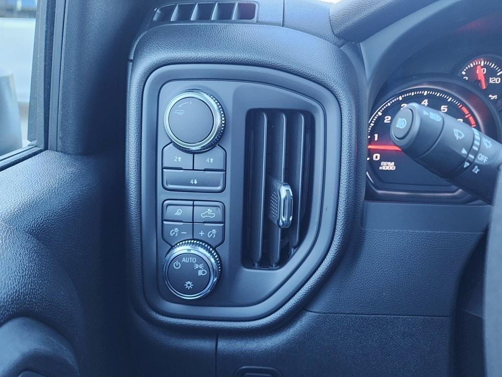 new 2026 GMC Sierra 2500 car, priced at $55,700