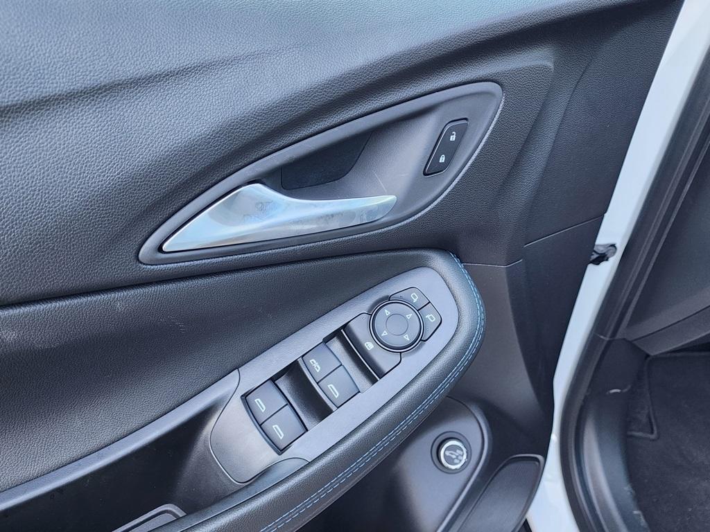 new 2026 Buick Encore GX car, priced at $27,775