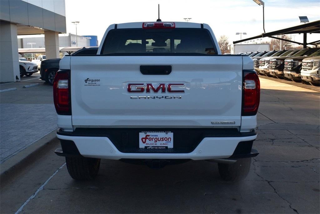 new 2025 GMC Canyon car, priced at $45,345