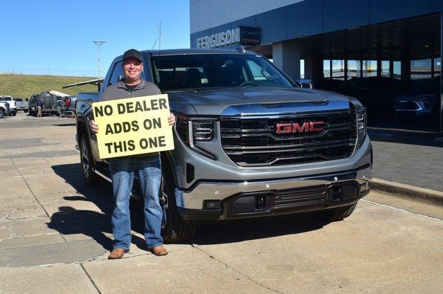 new 2025 GMC Sierra 1500 car, priced at $61,070