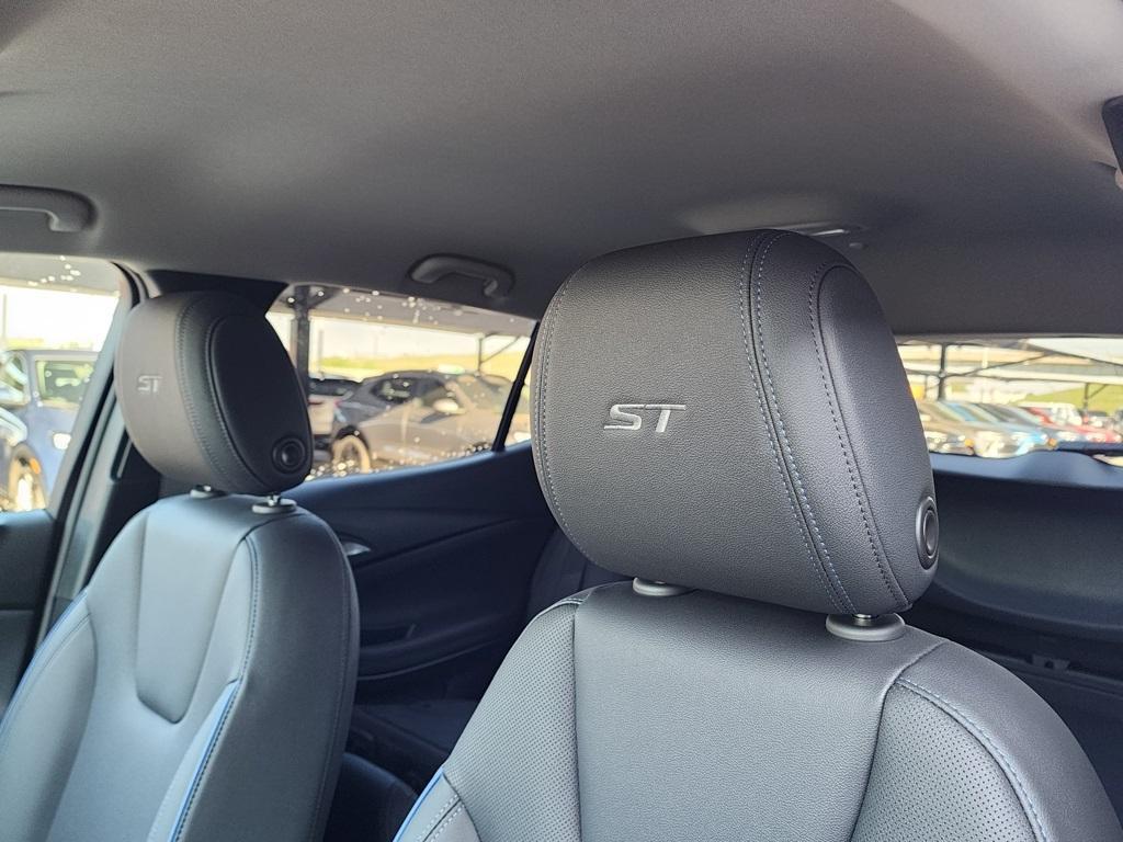 new 2026 Buick Encore GX car, priced at $26,275