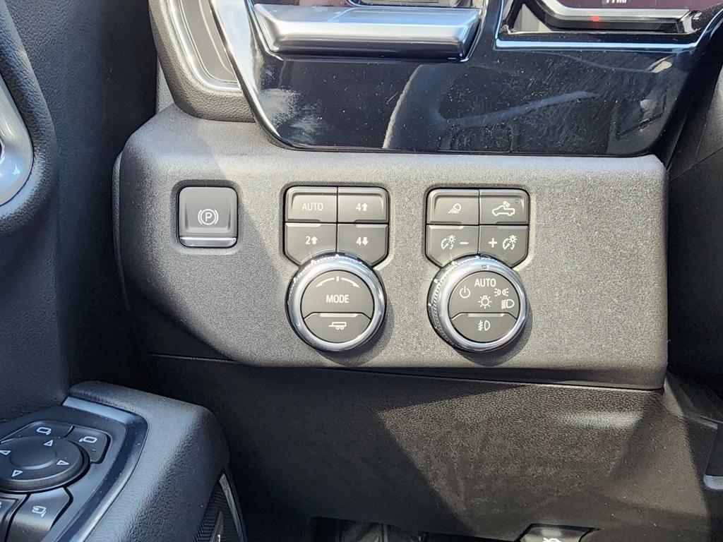 new 2026 GMC Sierra 2500 car, priced at $80,845