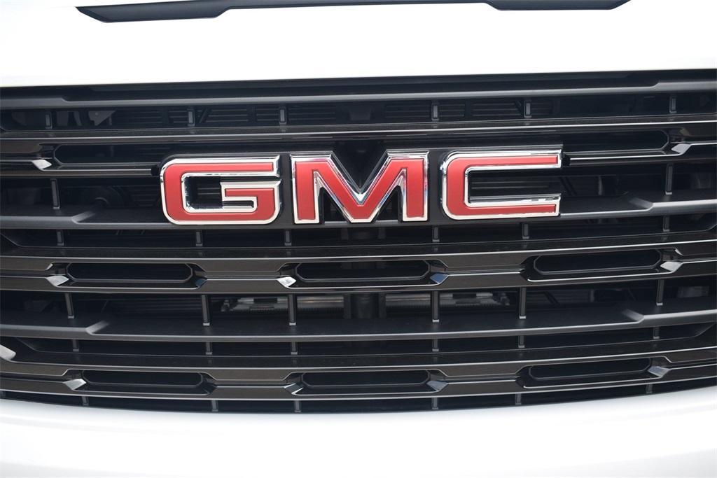 new 2024 GMC Sierra 1500 car, priced at $44,695