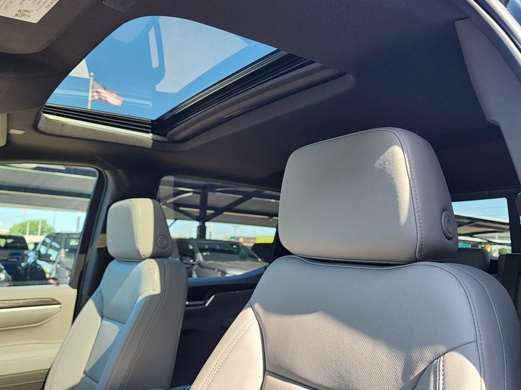 new 2025 GMC Sierra 1500 car, priced at $57,720
