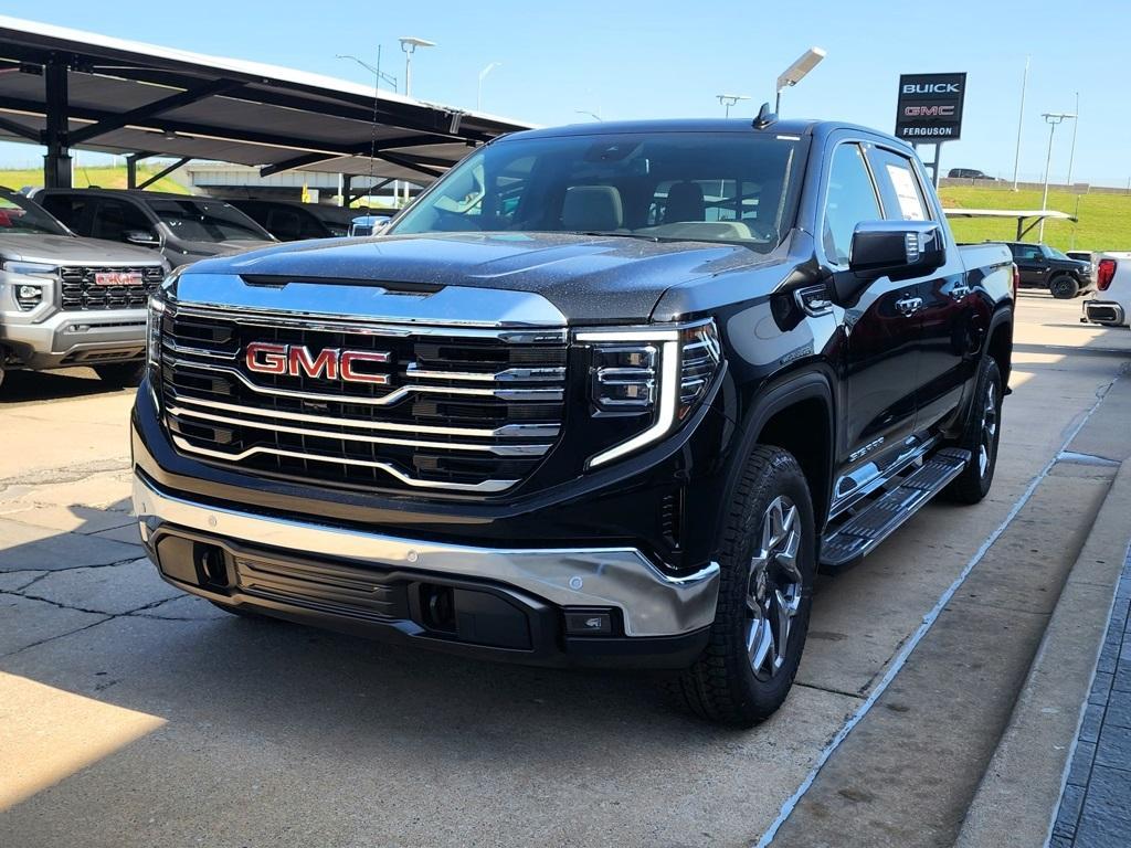 new 2025 GMC Sierra 1500 car, priced at $57,720
