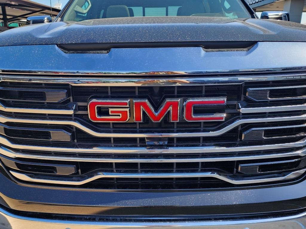 new 2025 GMC Sierra 1500 car, priced at $57,720