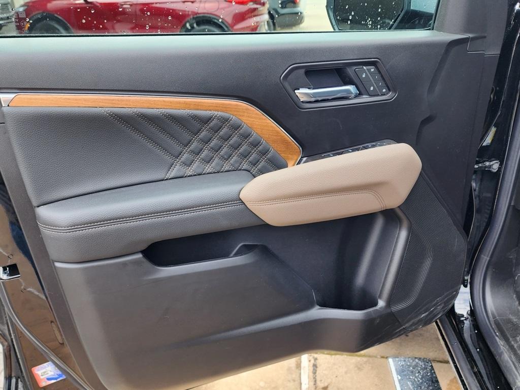 new 2025 GMC Canyon car, priced at $53,490