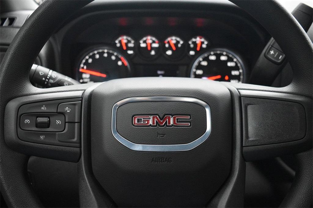 new 2025 GMC Sierra 1500 car, priced at $40,145