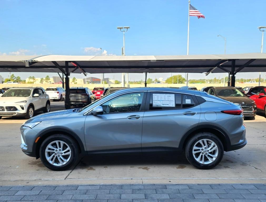 new 2025 Buick Envista car, priced at $23,185