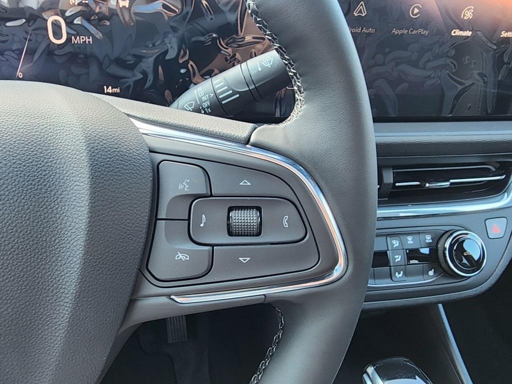 new 2025 Buick Envista car, priced at $23,185
