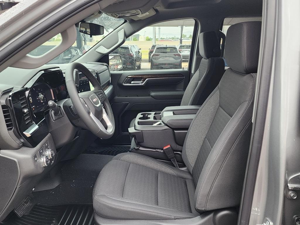 new 2026 GMC Sierra 1500 car, priced at $58,835