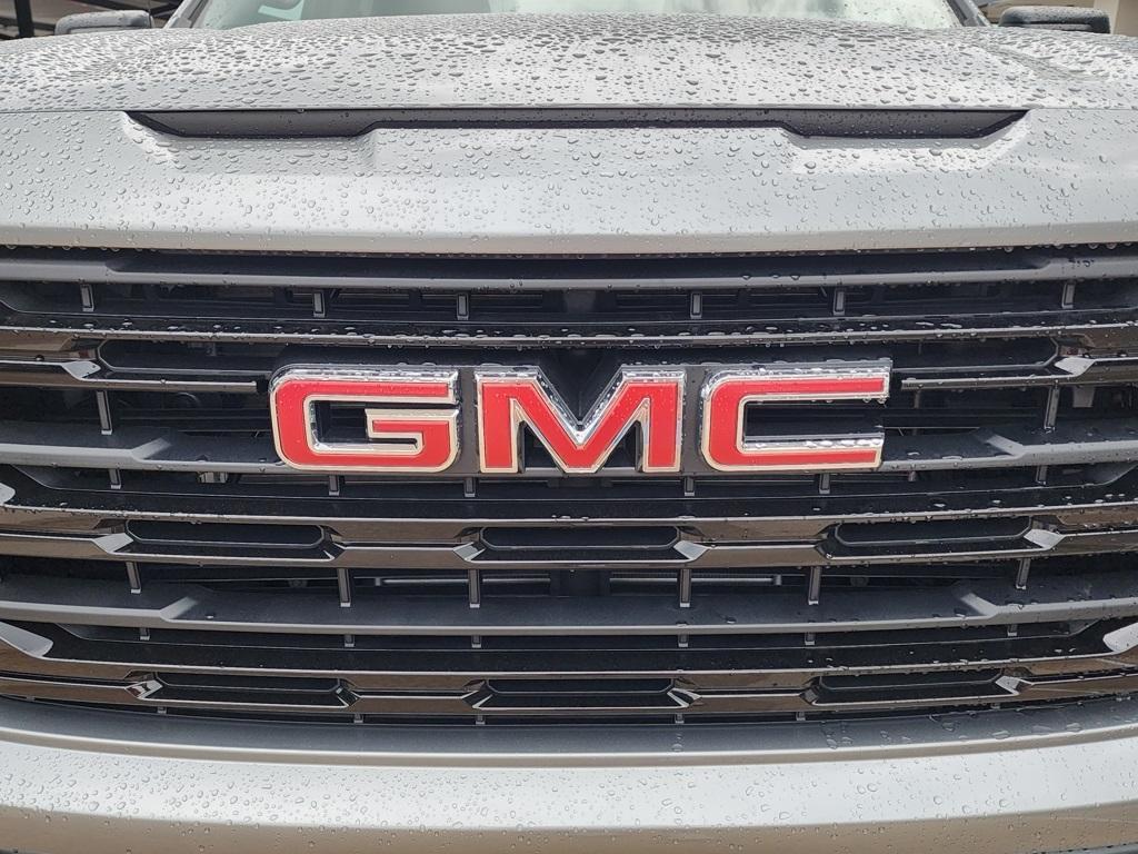 new 2026 GMC Sierra 1500 car, priced at $58,835