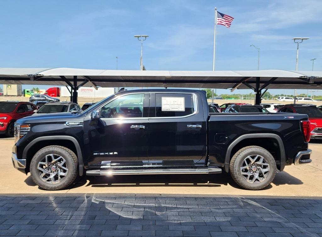 new 2025 GMC Sierra 1500 car, priced at $56,725