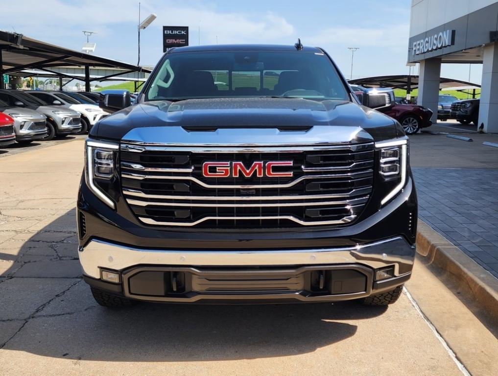 new 2025 GMC Sierra 1500 car, priced at $56,725