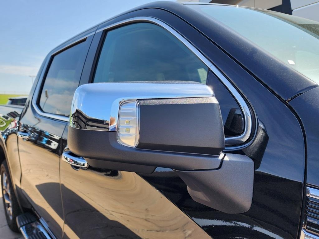 new 2025 GMC Sierra 1500 car, priced at $56,725