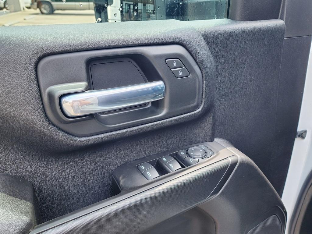 new 2025 GMC Sierra 2500 car, priced at $64,495