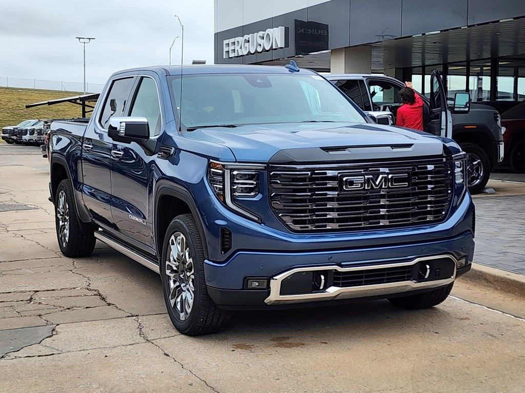 new 2026 GMC Sierra 1500 car, priced at $80,155