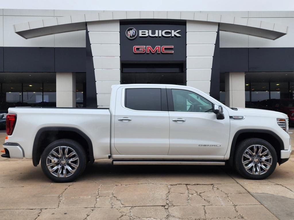 new 2025 GMC Sierra 1500 car, priced at $73,650