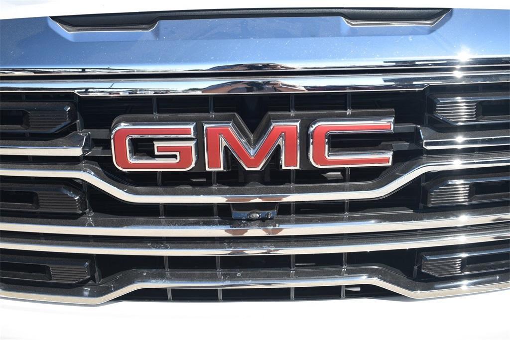 new 2025 GMC Sierra 1500 car, priced at $60,675