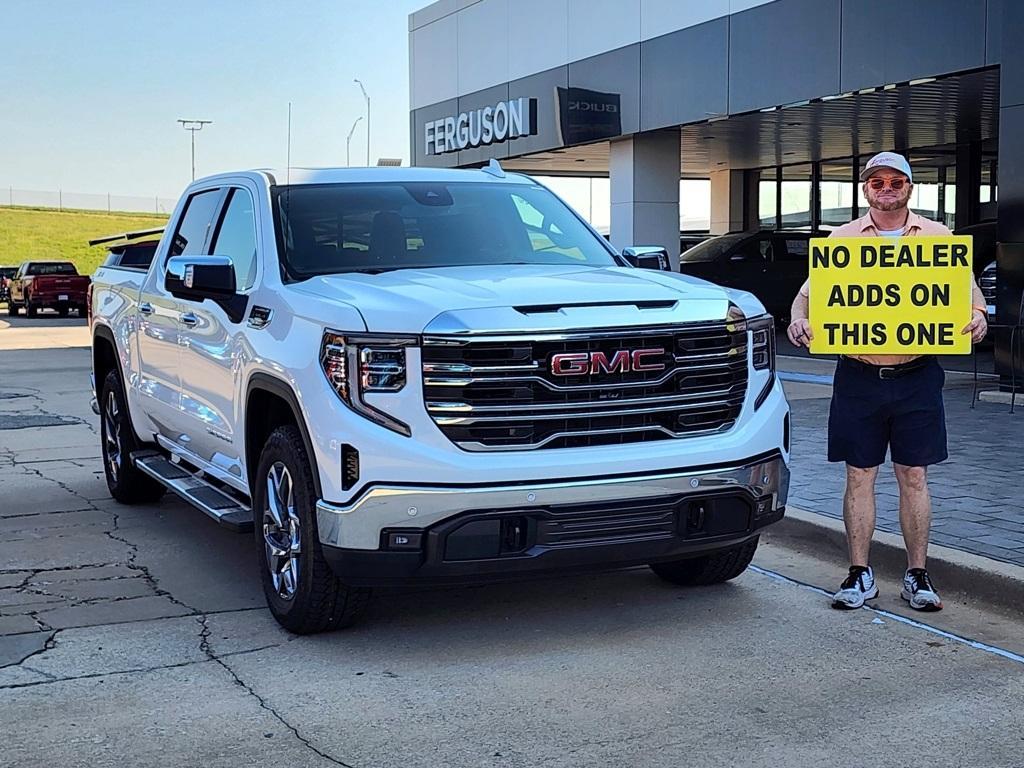 new 2025 GMC Sierra 1500 car, priced at $58,525