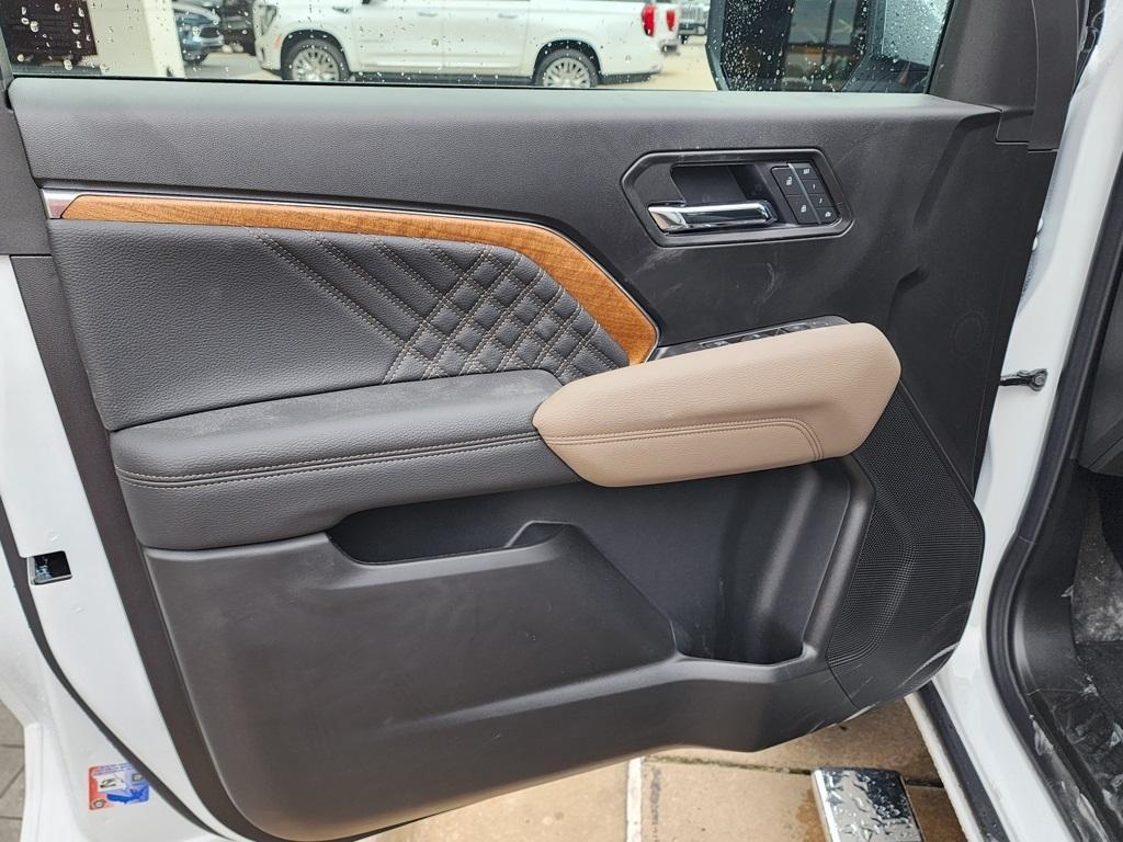 new 2026 GMC Canyon car, priced at $56,595