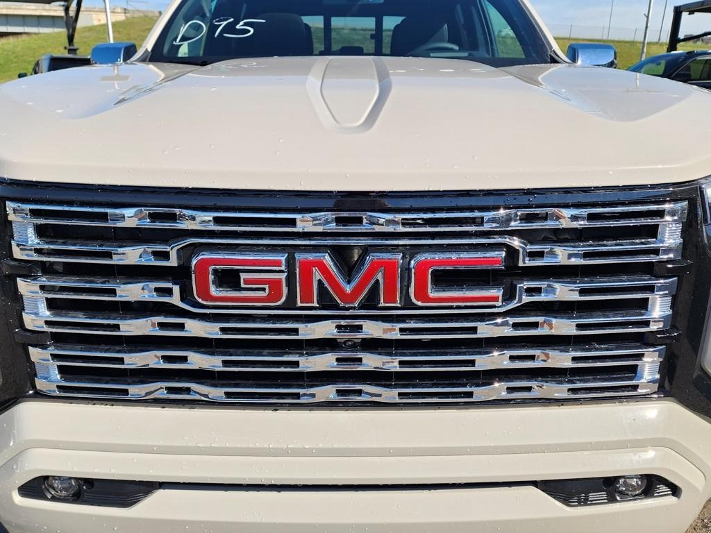 new 2026 GMC Canyon car, priced at $55,090