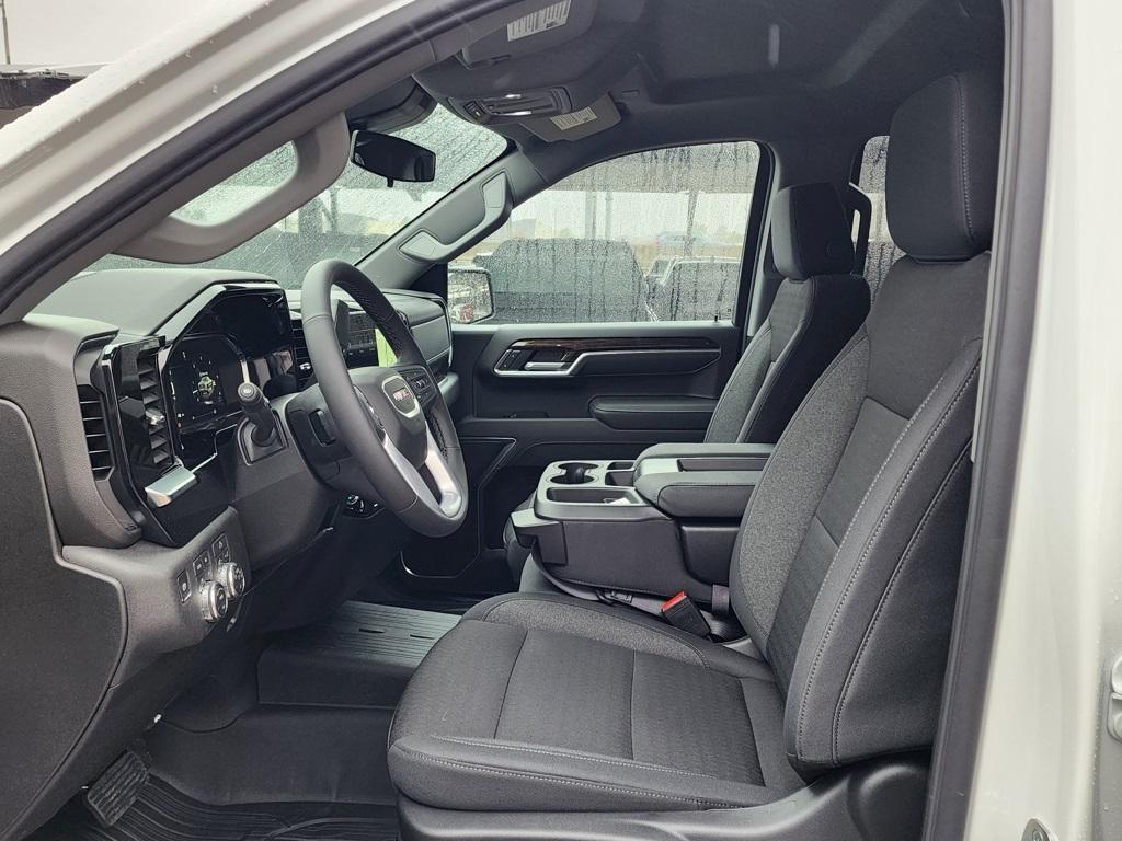 new 2026 GMC Sierra 1500 car, priced at $53,630