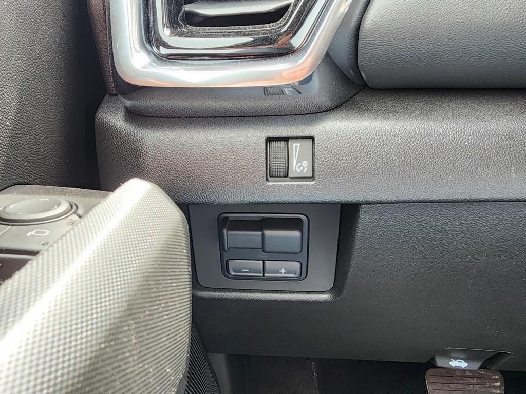 new 2025 GMC Canyon car, priced at $47,890