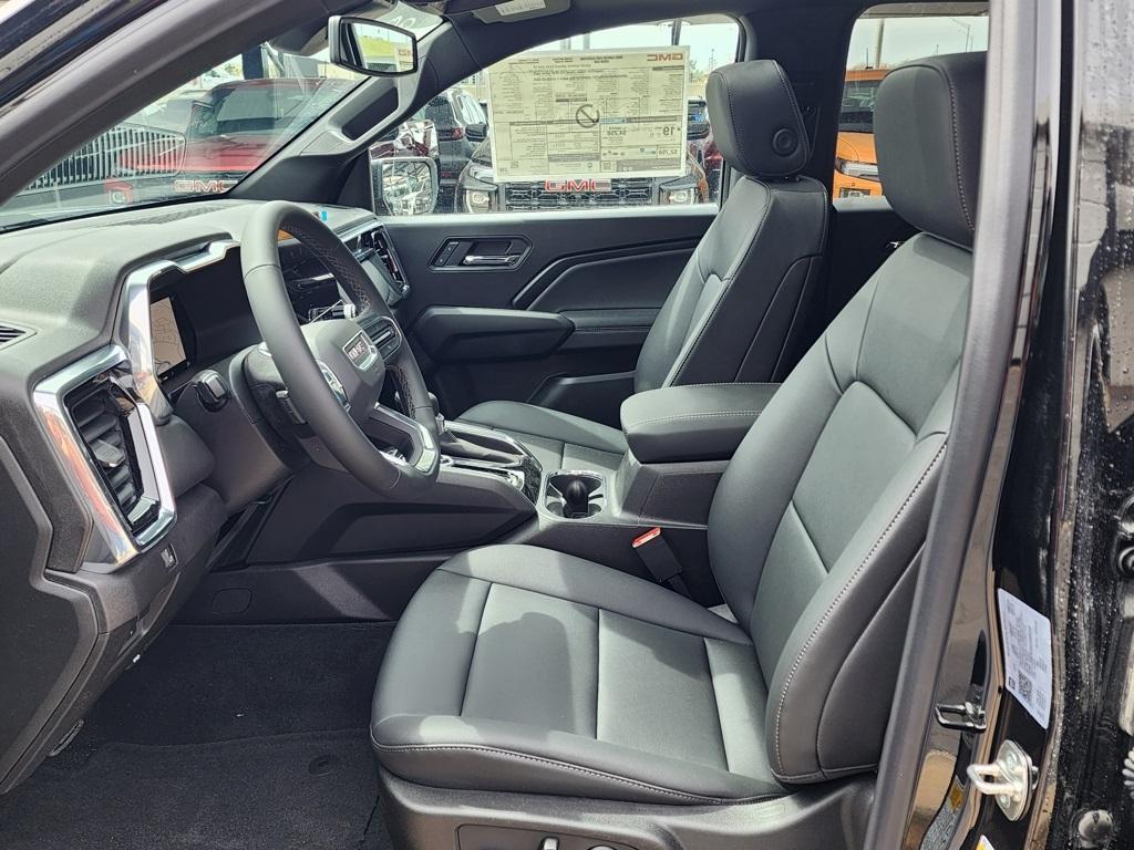 new 2025 GMC Canyon car, priced at $47,890