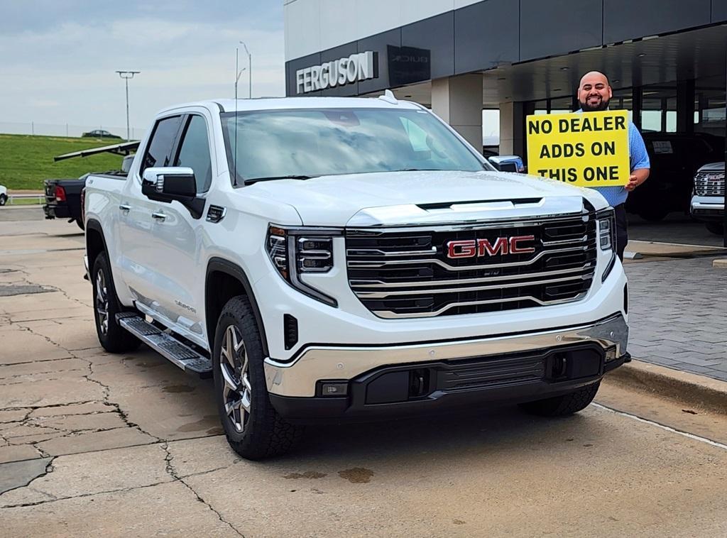 new 2025 GMC Sierra 1500 car, priced at $57,025