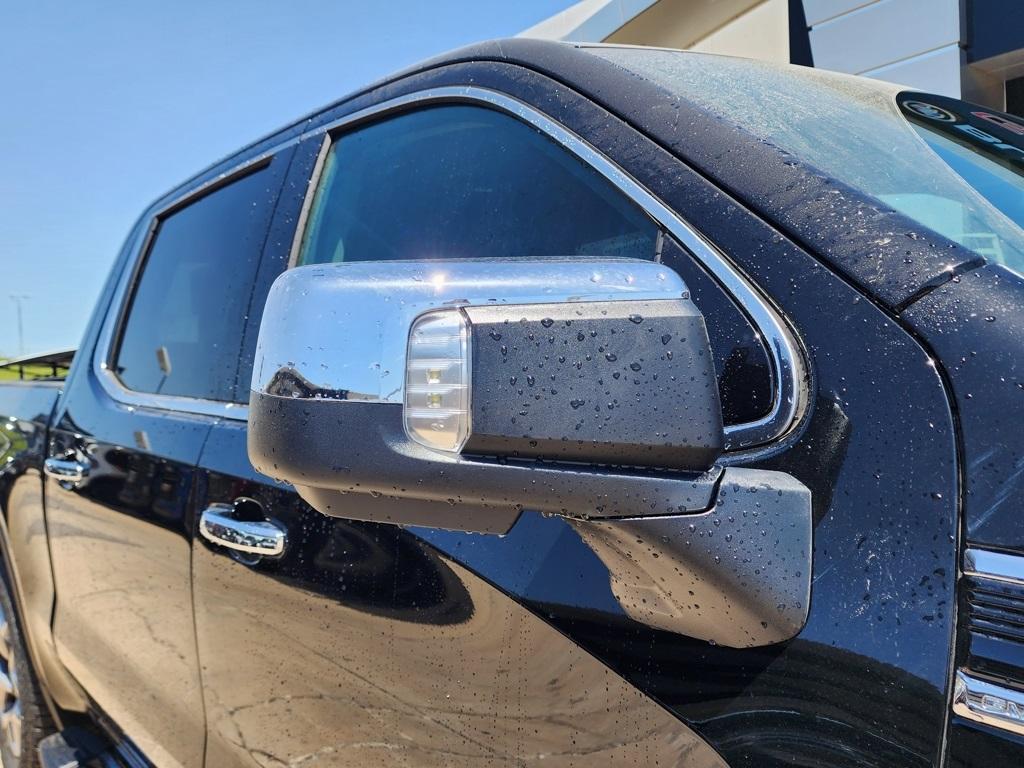new 2025 GMC Sierra 1500 car, priced at $56,525