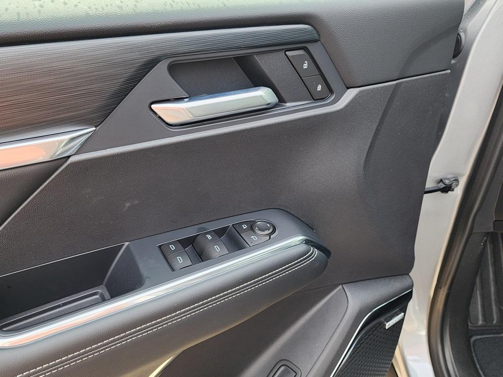 new 2026 GMC Acadia car, priced at $50,020