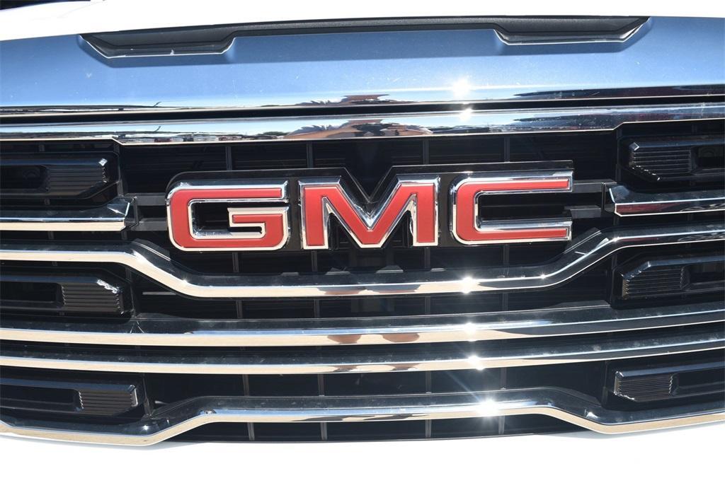 new 2025 GMC Sierra 1500 car, priced at $57,800