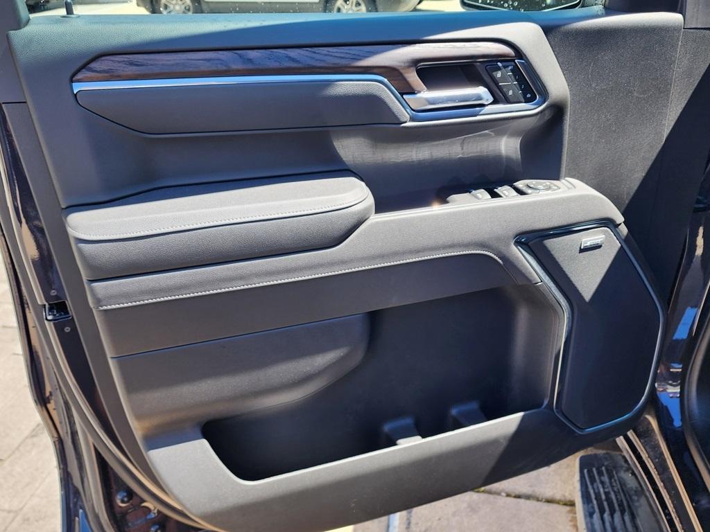 new 2025 GMC Sierra 1500 car, priced at $56,475