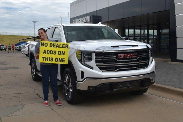 new 2025 GMC Sierra 1500 car, priced at $58,300