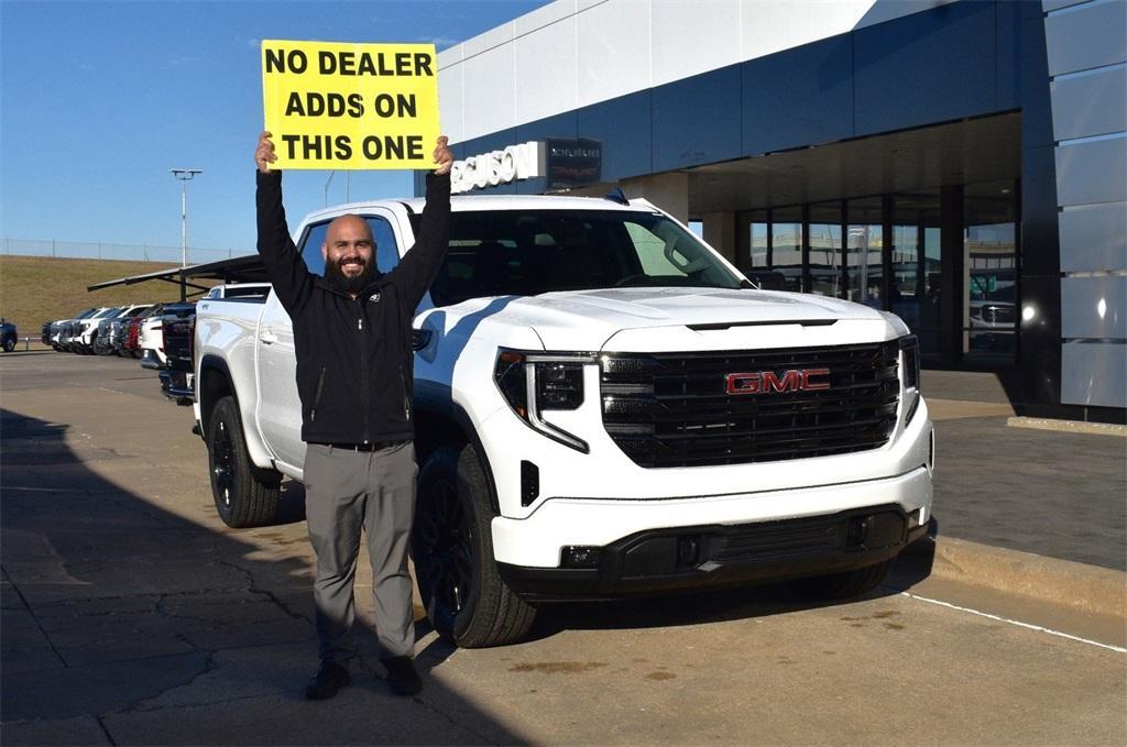 new 2025 GMC Sierra 1500 car, priced at $56,040