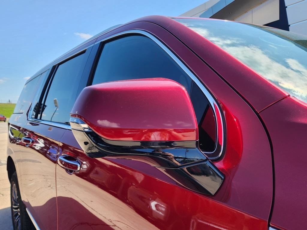 new 2025 GMC Yukon XL car, priced at $77,770