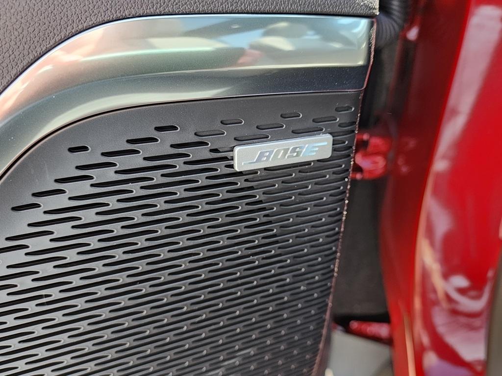 new 2025 GMC Acadia car, priced at $51,680