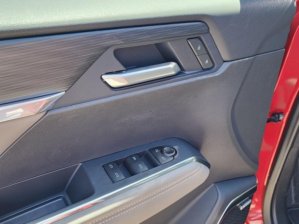 new 2025 GMC Acadia car, priced at $51,680