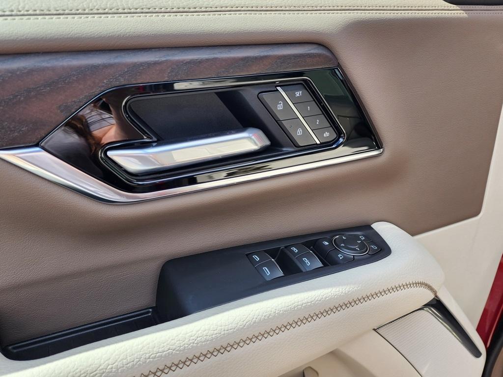 new 2025 GMC Yukon car, priced at $94,225