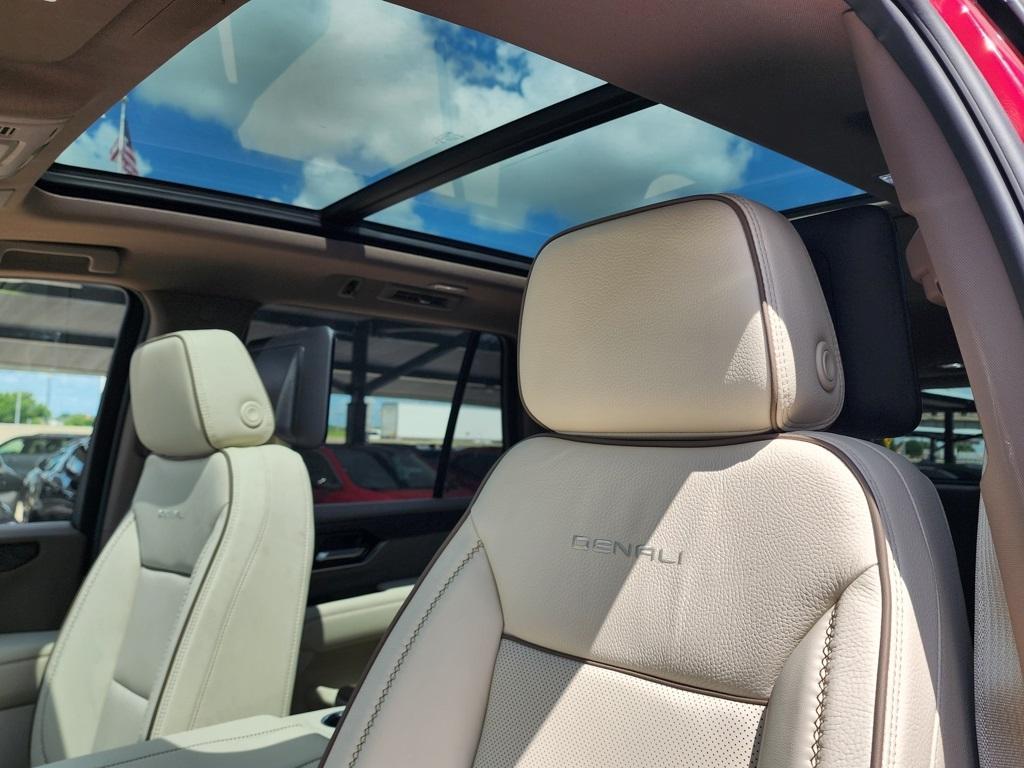 new 2025 GMC Yukon car, priced at $94,225