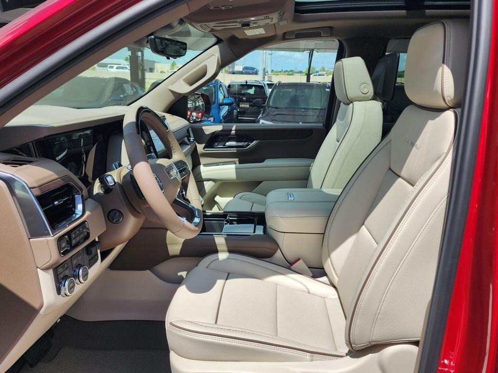 new 2025 GMC Yukon car, priced at $94,225