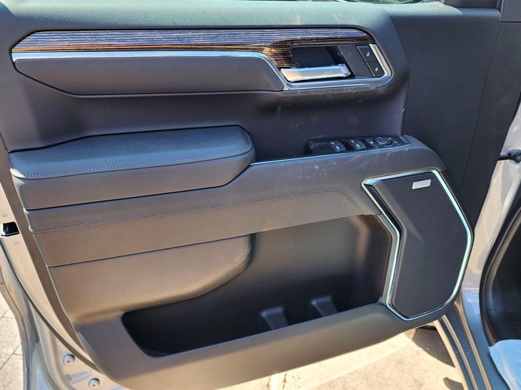 new 2025 GMC Sierra 1500 car, priced at $55,980