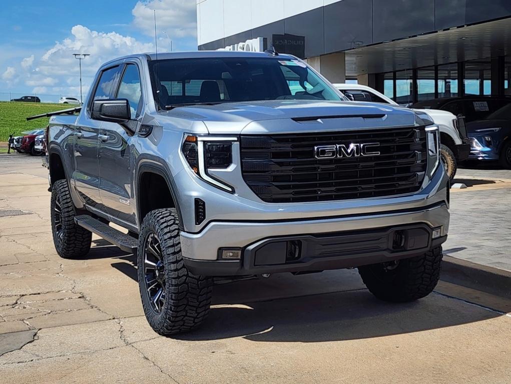 new 2025 GMC Sierra 1500 car, priced at $66,975