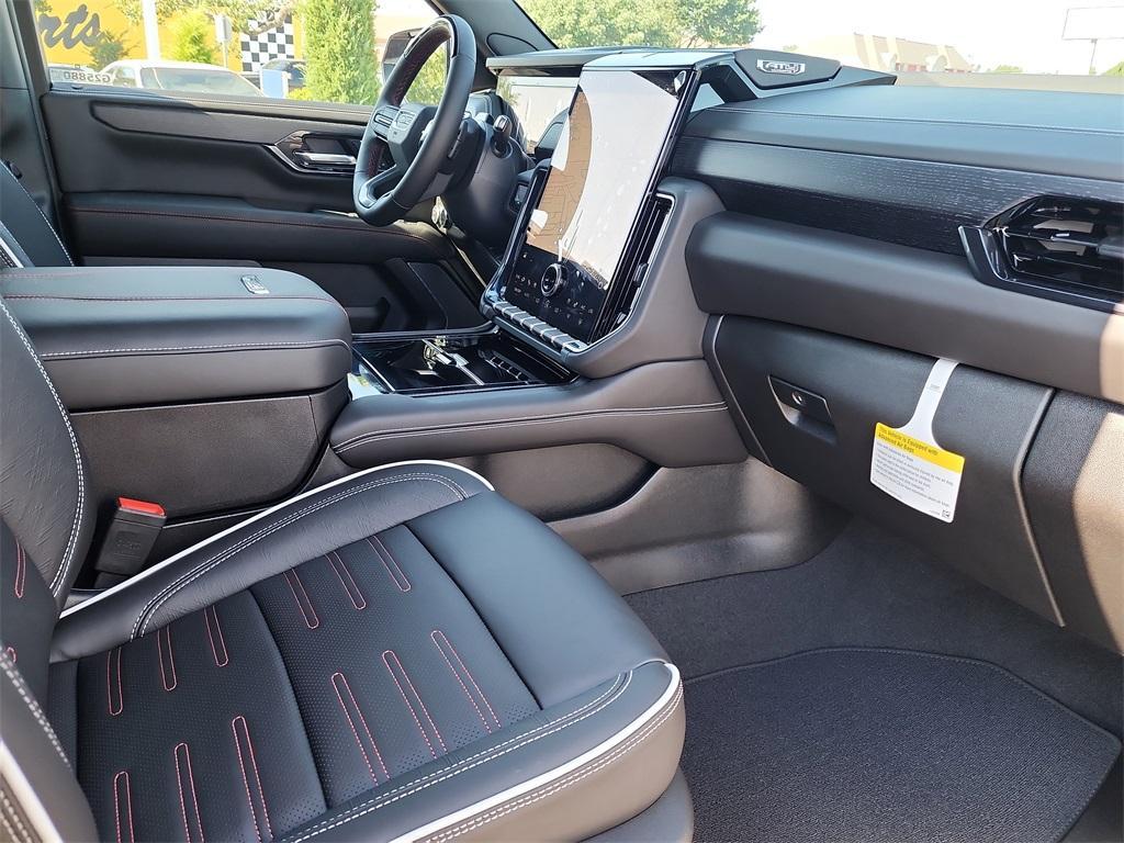 new 2025 GMC Yukon XL car, priced at $96,590