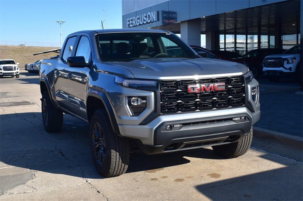 new 2025 GMC Canyon car, priced at $40,125