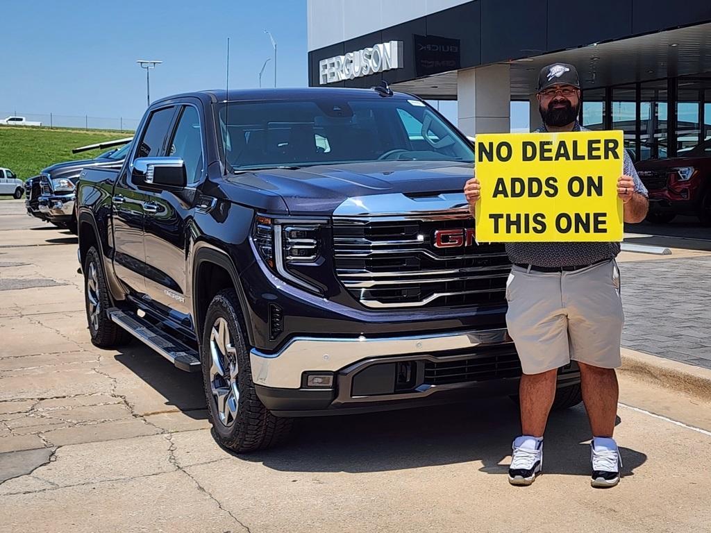 new 2025 GMC Sierra 1500 car, priced at $62,320